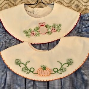 Marco & Lizzy Dress w/embroidered holiday collars